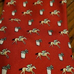 Vineyard Vines Kentucky Derby Tie exclusive Louisville Kentucky Parallel 38
